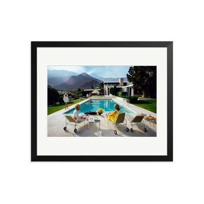 Slim Aarons 'Poolside Gossip' Black Large