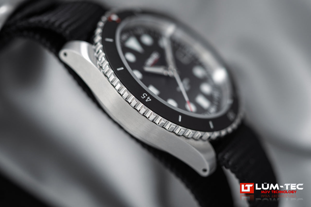 LUM-TEC Solar Marine 5 Dive Watch