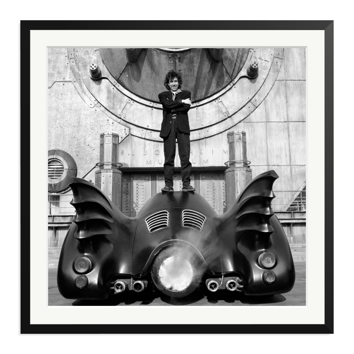 Tim Burton on The Batmobile Framed Print Black XXL