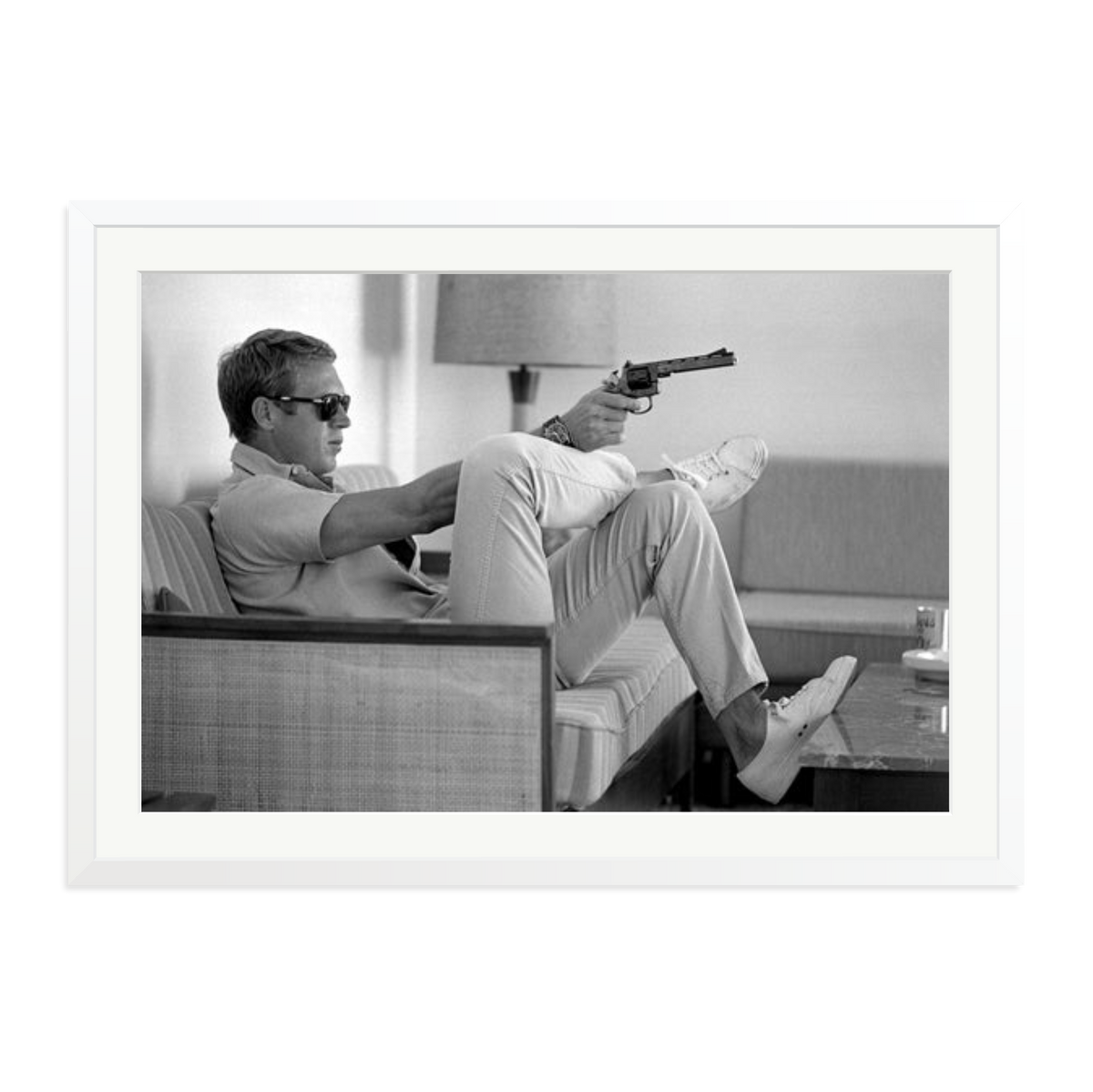 Steve McQueen Aims a Pistol Framed Print White XXL