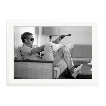 Steve McQueen Aims a Pistol Framed Print White XXL