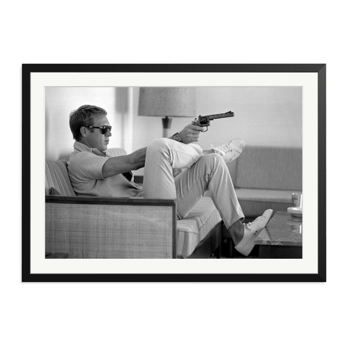 Steve McQueen Aims a Pistol Framed Print Black XXL