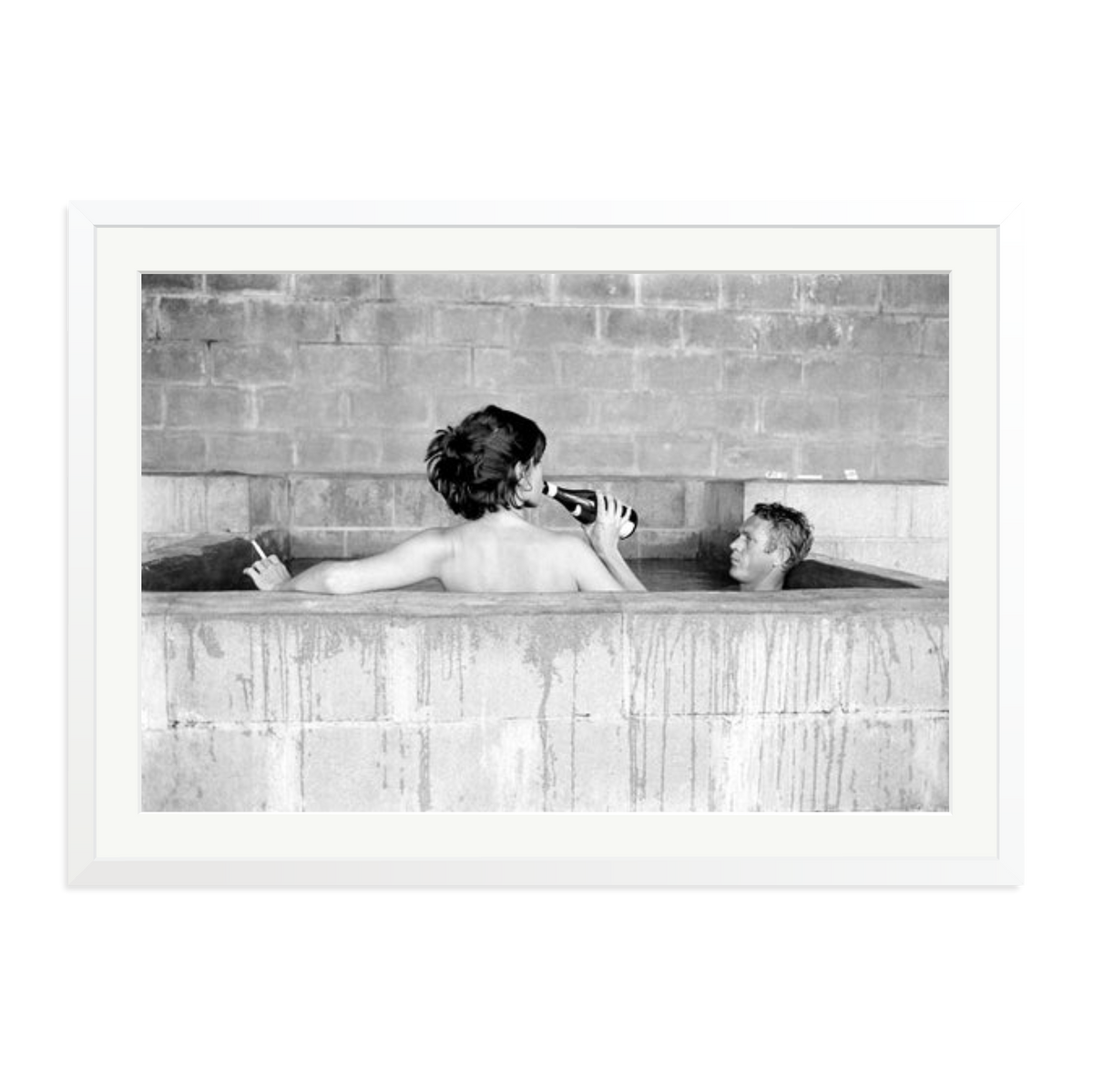Steve McQueen & Wife Framed Print White XXL