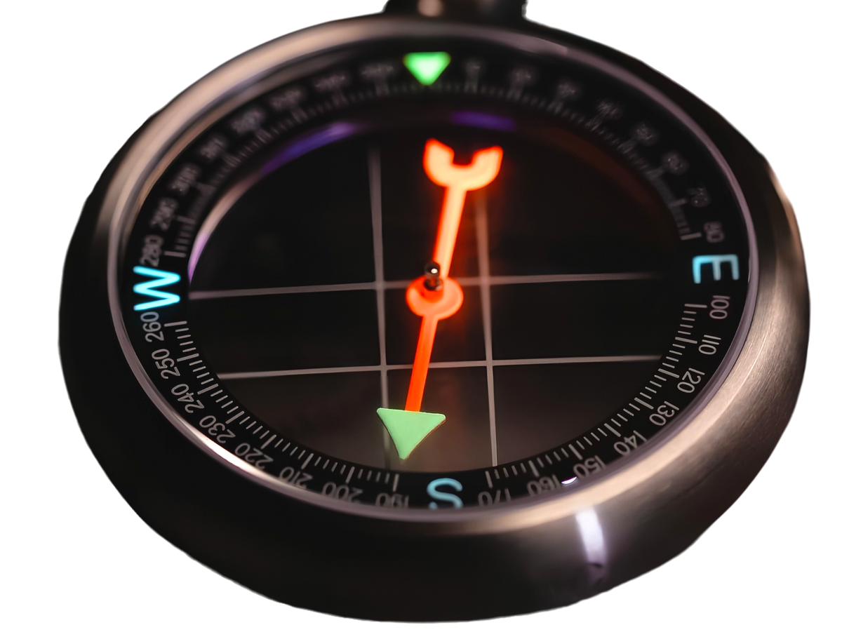 45mm - Heirloom Dual Sapphire Titanium Compass - Gen 3