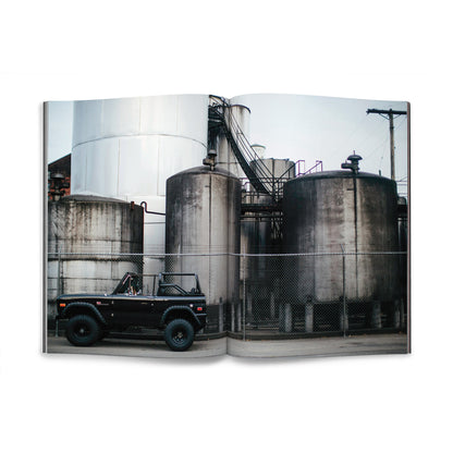 Uncrate Issue 03